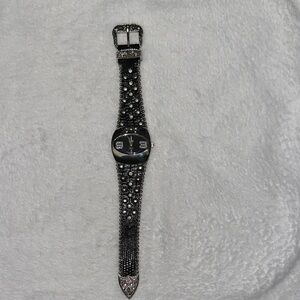 Elegant Black and Silver Women's Watch